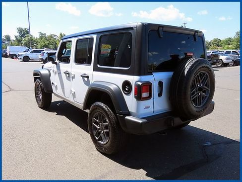 Certified 2025 Jeep Wrangler Unlimited Sport AWD/4WD image 5