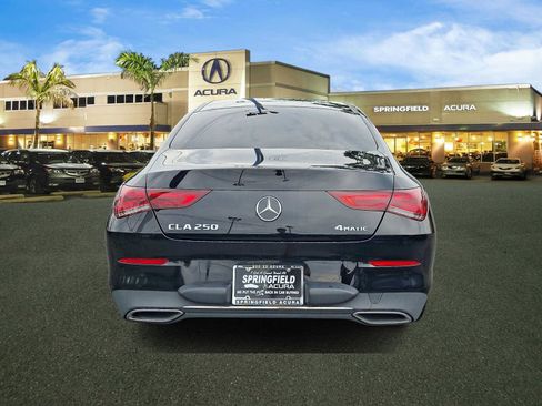 Used 2023 Mercedes-Benz CLA 250 4MATIC image 5