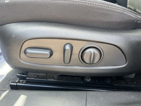 Used 2024 Chevrolet Malibu LT FWD image 15