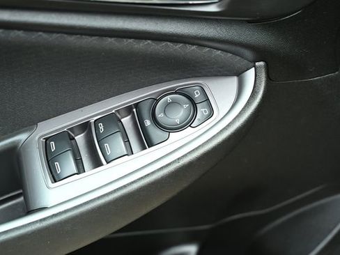 Used 2023 Chevrolet Malibu LT image 46