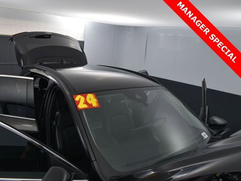 Used 2024 Ford Escape Platinum image 27