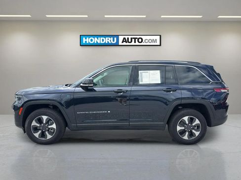 Used 2024 Jeep Grand Cherokee Limited 4xe w/ Trailer Tow Package AWD/4WD image 5