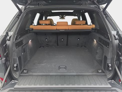 New 2026 BMW X5 xDrive40i w/ Executive Package AWD/4WD image 12
