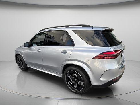 Certified 2026 Mercedes-Benz GLE 450 4MATIC image 3