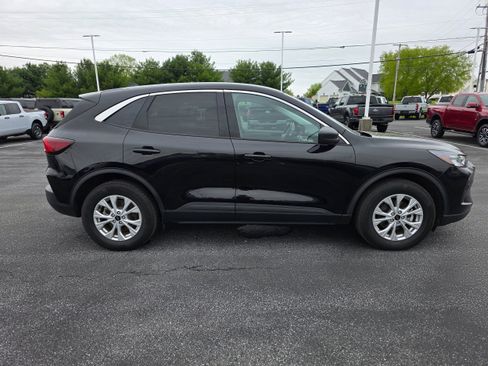 Used 2023 Ford Escape Active AWD/4WD image 6