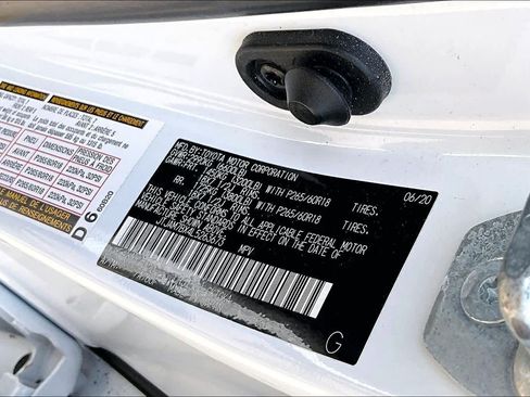 Used 2020 Lexus GX 460 Premium w/ Premium Package AWD/4WD image 35