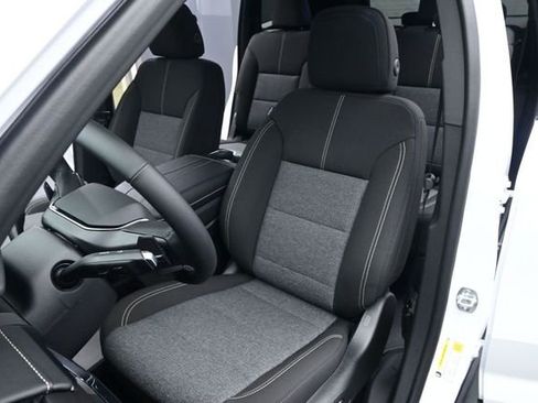 Certified 2026 GMC Acadia Elevation w/ LPO, Floor Liner Package AWD/4WD image 11