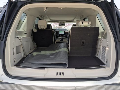 Used 2020 Lincoln Navigator Black Label w/ Cargo Convenience Package image 22