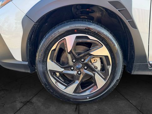 Certified 2025 Subaru Crosstrek 2.5i Limited w/ Crosstrek Mirror Package image 14