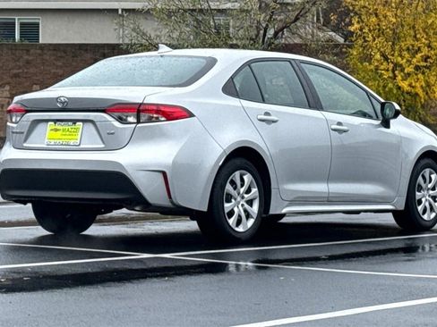 Used 2024 Toyota Corolla LE image 10