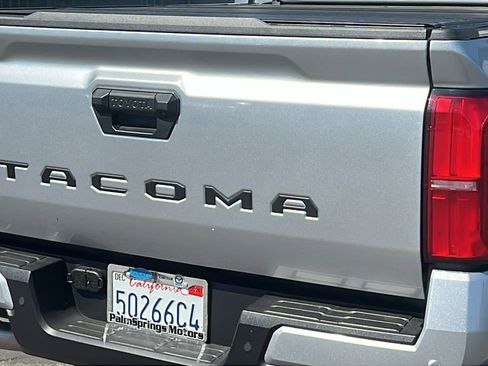 Used 2024 Toyota Tacoma TRD Off-Road w/ TRD Off Road Upgrade Package image 8