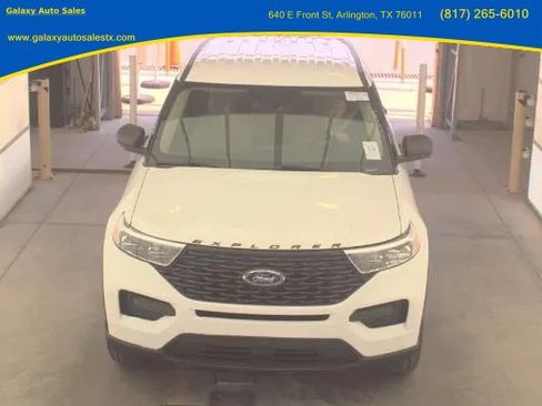 Used 2022 Ford Explorer 4WD image 2