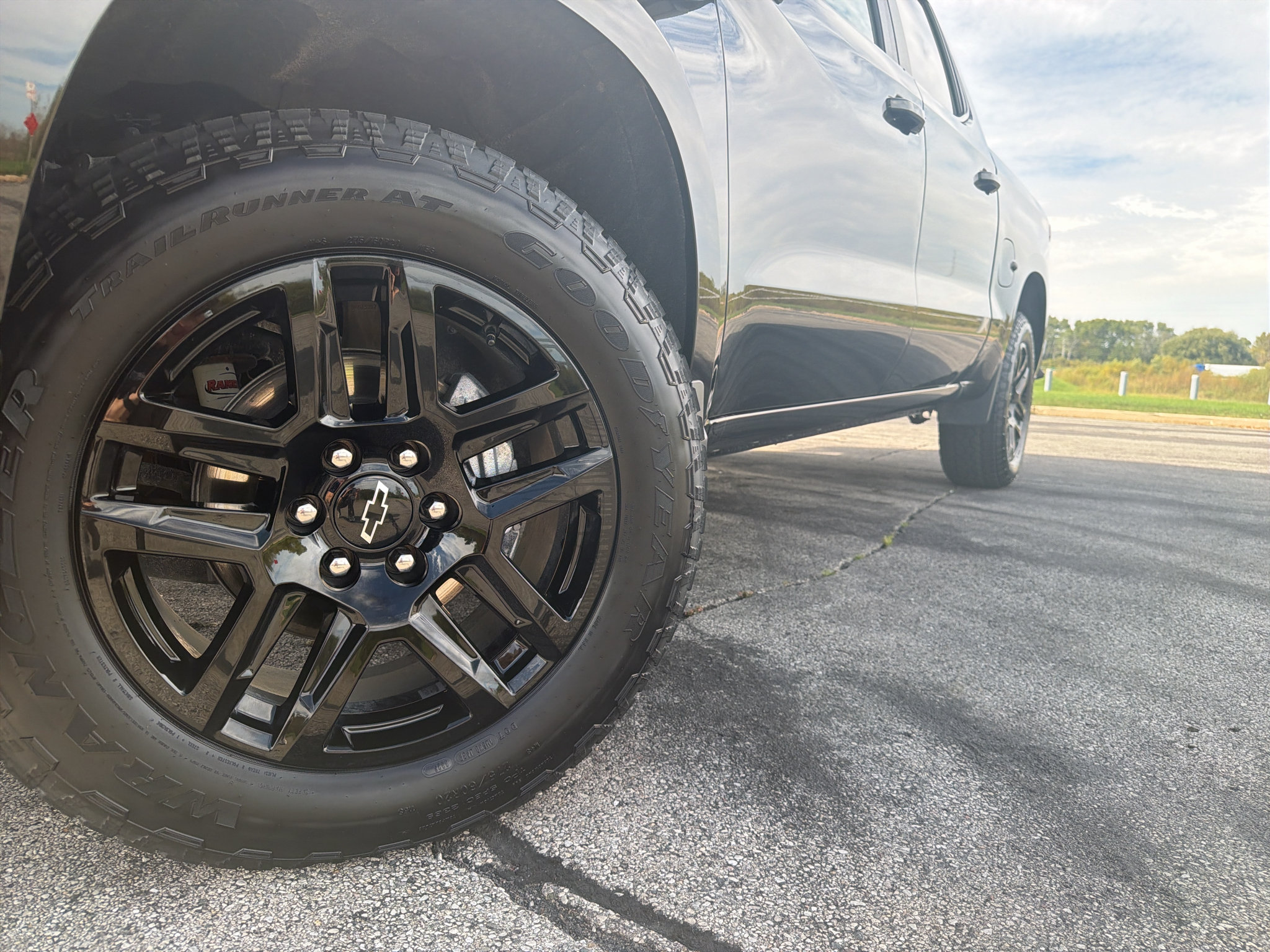 Used 2023 Chevrolet Silverado 1500 RST w/ RST All Star Premium Package AWD/4WD image 9