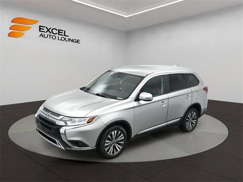 Used 2020 Mitsubishi Outlander SEL image 40