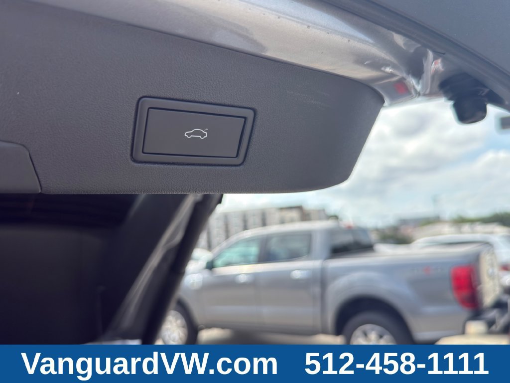 Used 2023 Volkswagen ID.4 Pro S RWD image 9