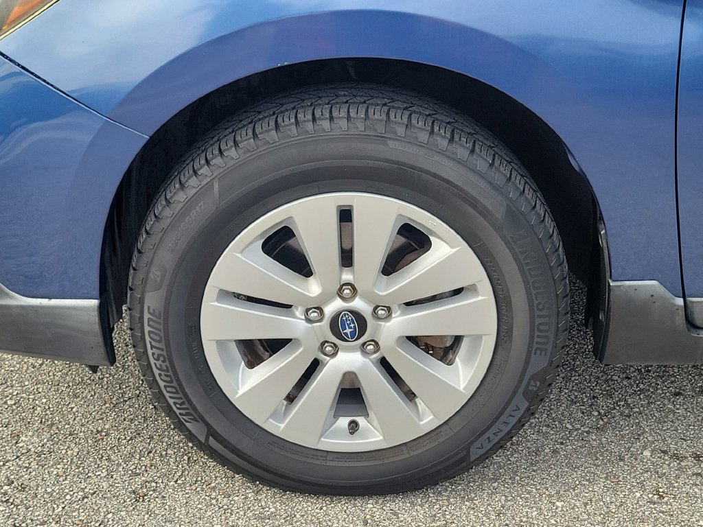 Used 2019 Subaru Outback 2.5i Premium AWD/4WD image 6