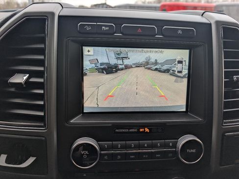 Used 2018 Ford Expedition XLT w/ Equipment Group 202A image 27