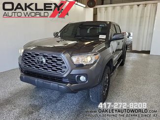 Used 2022 Toyota Tacoma TRD Off-Road AWD/4WD video 1