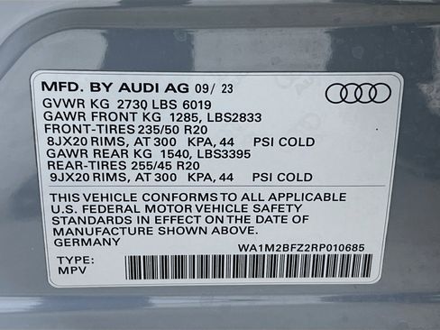 Used 2024 Audi Q4 e-tron Prestige w/ Black Optic Package image 34