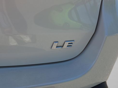 Used 2016 Toyota Highlander Plus image 33