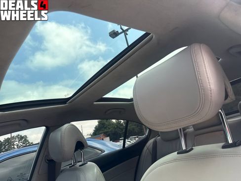 Used 2014 Kia Cadenza Limited FWD image 21