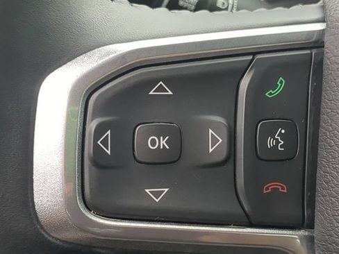 Used 2023 RAM 1500 Laramie AWD/4WD image 25
