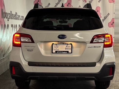 Used 2019 Subaru Outback 2.5i Limited image 12