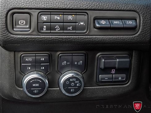 Used 2023 GMC Yukon Denali w/ Denali Reserve Package AWD/4WD image 29