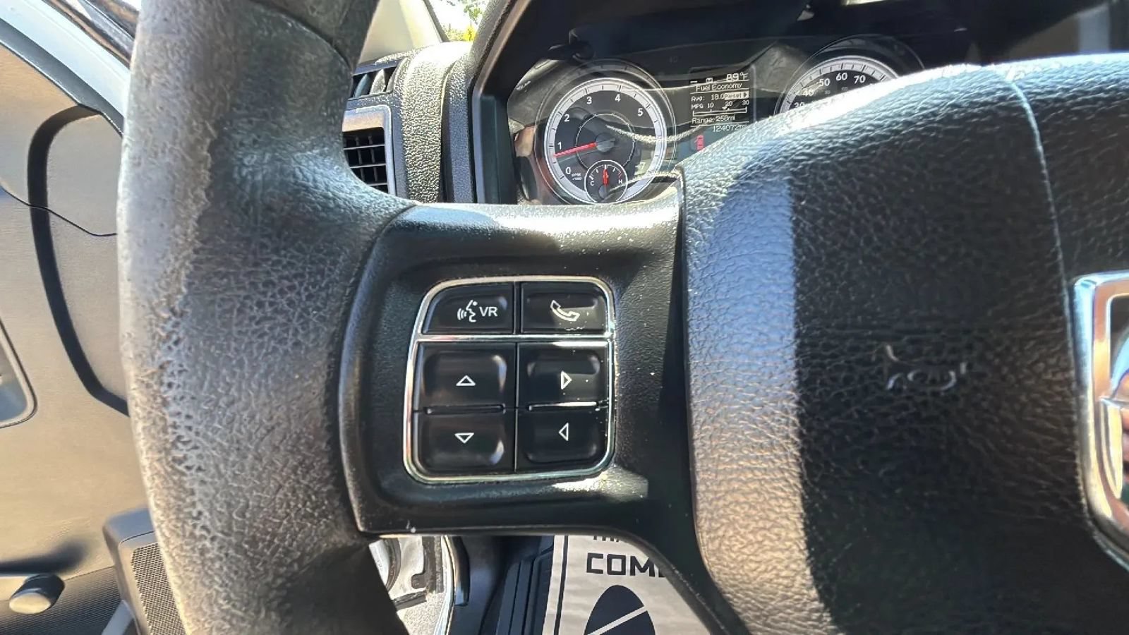 Used 2022 RAM 1500 Classic Tradesman AWD/4WD image 22