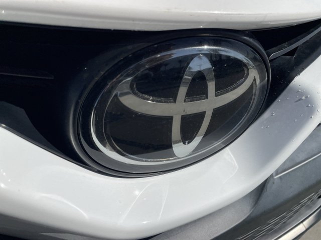 Used 2024 Toyota Camry SE FWD image 29