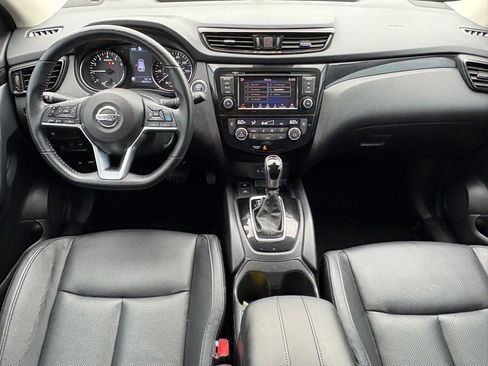 Certified 2022 Nissan Rogue Sport SL AWD/4WD image 14
