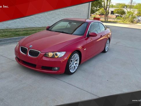 Used 2009 BMW 328i Convertible image 1