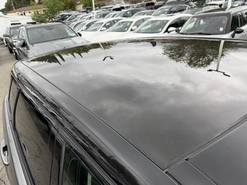 Used 2015 Land Rover Range Rover Evoque Pure Plus image 10