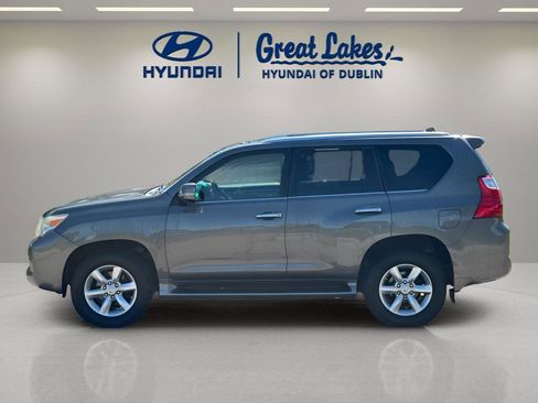 Used 2011 Lexus GX 460 w/ Comfort Plus Pkg AWD/4WD image 2