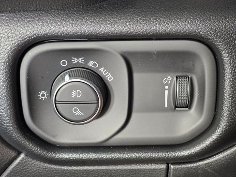 New 2026 RAM 2500 Tradesman AWD/4WD image 34