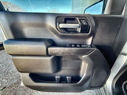 Certified 2020 Chevrolet Silverado 1500 Custom w/ Custom Value Package image 20