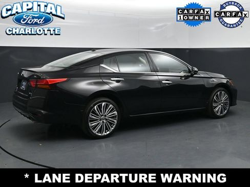 Used 2024 Nissan Altima 2.5 SL AWD/4WD image 7
