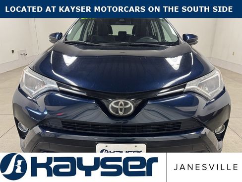 Used 2018 Toyota RAV4 XLE image 6