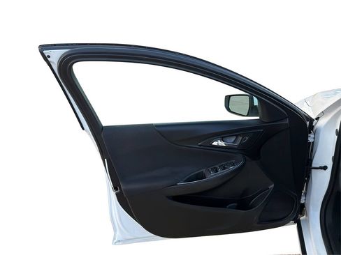 Used 2020 Chevrolet Malibu LT FWD image 20