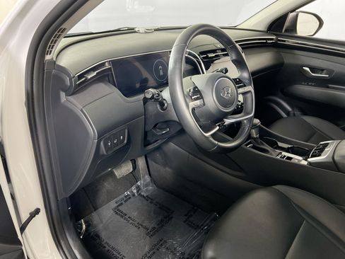 Used 2023 Hyundai Tucson SEL w/ Convenience Package AWD/4WD image 9