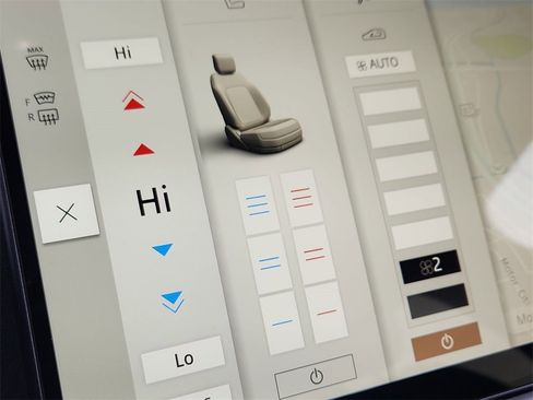 Used 2024 Land Rover Range Rover Velar Dynamic SE image 28