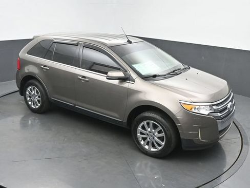 Used 2014 Ford Edge Limited w/ Driver Entry Package AWD/4WD image 15