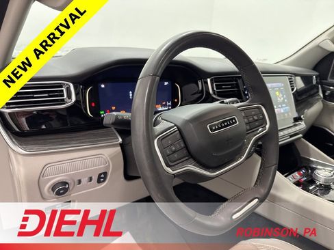 Used 2022 Jeep Wagoneer Series II w/ Convenience Group I image 24