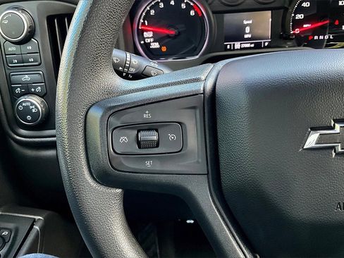 Used 2022 Chevrolet Silverado 1500 Custom Trail Boss w/ LPO, Dark Essentials Package image 17