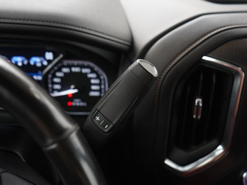 Used 2020 GMC Sierra 2500 AT4 w/ AT4 Premium Package AWD/4WD image 22