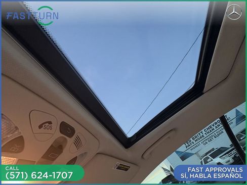 Used 2007 Mercedes-Benz CLK 350 Coupe image 23