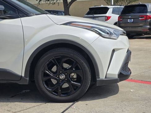 Used 2021 Toyota C-HR Nightshade image 10