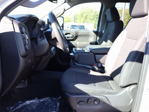 New 2026 Chevrolet Silverado 2500 Custom w/ Custom Value Package image 4