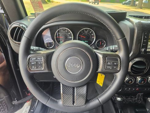 Used 2017 Jeep Wrangler Unlimited Sport w/ Quick Order Package 24S AWD/4WD image 25