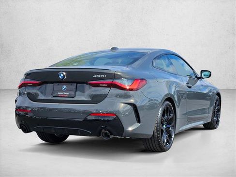 New 2026 BMW 430i Coupe image 2